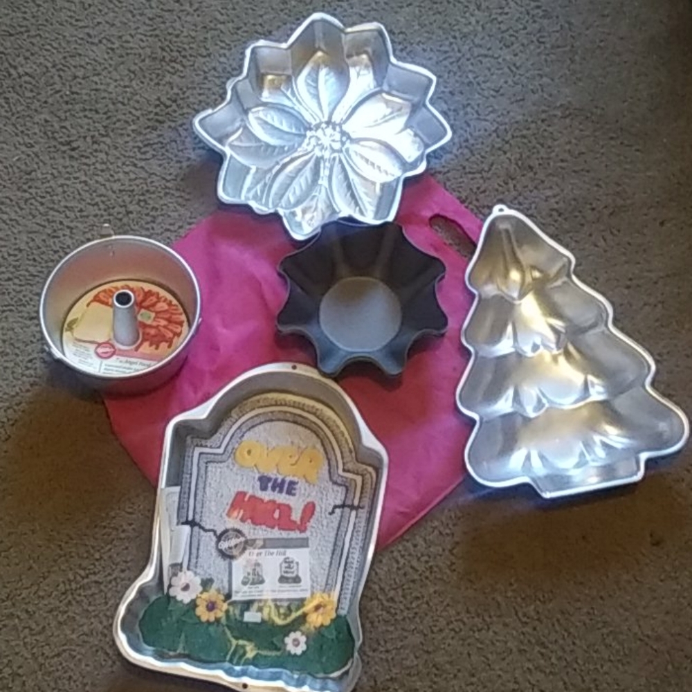 8 piece baking set